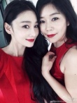 張馨予曬母女寫真 烈焰紅唇網(wǎng)友稱兩人似姐妹