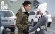 《谁说我们不会爱》曝剧照 杜淳与颖儿亲密无间