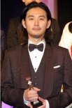 《编舟记》称雄日本奥斯卡 苍井优“独眼”抢镜