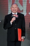吴宇森加盟《全民电影》 章子怡炮轰求婚假新闻