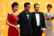 華誼董事長王中軍亮相紅毯 氣質(zhì)斯文沉穩(wěn)老道