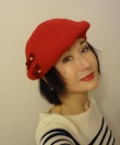 65岁潘迎紫短发红唇自拍似少女 网友：天山童姥