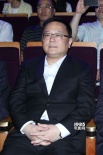 傳媒大獎頒獎典禮氣氛熱烈 曹寅等領(lǐng)導(dǎo)現(xiàn)身現(xiàn)場