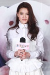《不再说分手》首映 郑伊健大方祝福梁咏琪怀孕