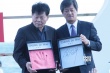 郑镇宇导演亮相按手印仪式 釜山影节举行回顾展