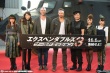 《敢死队3》东京首映 凯南入乡随俗着和服亮相