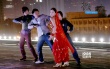 《微爱》曝光特辑 Angelababy穿肚兜露美背热舞
