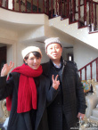 杨紫再晒照为爸爸庆生 斗鸡眼自黑只为衬托寿星