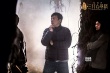 《三打》剧组拍摄春节无休 巩俐等主演礼佛祈福