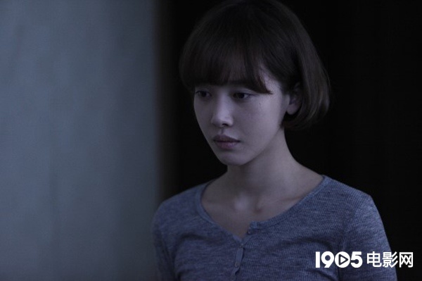 裴格林在大银幕出道 《黑手》中完美饰演盲女_韩国_电影网_1905.com