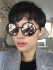 孫儷曬短發(fā)紅唇美照 網(wǎng)友調(diào)侃：像鄧超男扮女裝