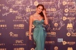 李玟亮相红毯受粉丝热捧 穿蓝色长裙似美人鱼