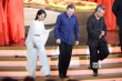 评审团成员齐登台亮相 周迅穿翩翩白衣优雅亮眼