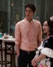 姚笛現(xiàn)身成都拍戲正式復(fù)出 穿著時(shí)髦扮可愛少女