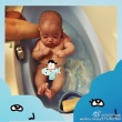 范玮琪晒宝宝洗澡裸照 网友调侃：不要打码才好