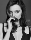 米兰达·可儿首拍中国杂志 真空装秀热辣身材