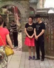 曝黄晓明生子心切 撇下baby赴辽宁孤山求签问道