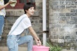 《我们的十年》发《十年》MV 赵丽颖偷师陈奕迅