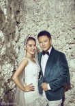 印小天曝复古婚纱写真 跪地求爱娇妻唯美甜蜜