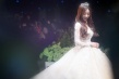 柳岩穿巨型婚纱惊艳走秀 小露酥胸女人味十足