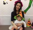 萬圣節(jié)將至！陳建州雙胞胎兒子扮小惡魔提南瓜燈
