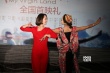 《我的處女地》首映 五朵金花秀新疆舞婀娜多姿