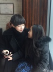 高晓松前妻晒与女儿美照 母女俩亲子装扮似姐妹