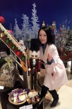 少女心！楊鈺瑩曬與餅屋合影萌照：愿望實(shí)現(xiàn)了