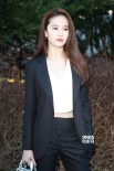 中国女星登时装周 杨紫琼秀恩爱刘亦菲变天仙攻