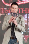 《魔宫魅影》首映 任达华杨祐宁父子争抢林心如