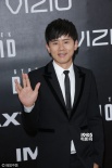谢娜张杰现身《星际3》首映 刀锋女暴力防狼吻