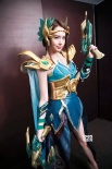 戚薇李承鉉過生日大玩cosplay  網(wǎng)友：城會玩！