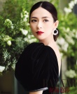 紅唇配香肩！醒媽章子怡封面大片柔情似水美成仙