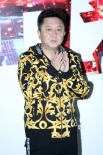 《坑爹游戏》开机 于谦跨界当男主变身时尚老爸