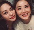 阿Sa献吻阿娇送生日祝福 她们“相爱”已16年