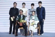 李小璐甜馨助阵《麻烦家族》首映 黄磊避谈三胎