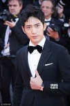 《每分鐘120擊》戛納首映 井柏然帥氣西裝現(xiàn)身