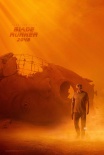 《银翼杀手2049》曝国际预告 两代巨星激战未来