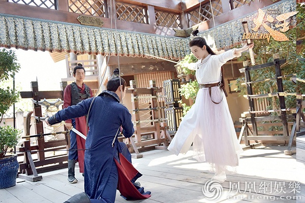 电视剧不是cosplay 《火王》作者赞赏陈柏霖景甜