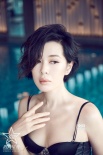 余男夏日清凉最新写真曝光 性感俏女郎妩媚迷人