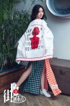 柳巖混搭男友風寫真曝光 帥氣不失慵懶俏皮女人味