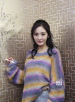 女星們親自示范 怎樣把奶奶款毛衣穿出時尚感