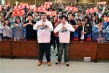 《兄弟，別鬧！》昆明路演 高曉攀突破極限吃蟲