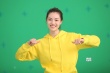 杨洋关晓彤接棒《赞赞新时代》 欧阳娜娜元气满满
