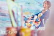 張鈞甯最新寫真嫵媚動(dòng)人 穿深V花裙宛如畫中美人
