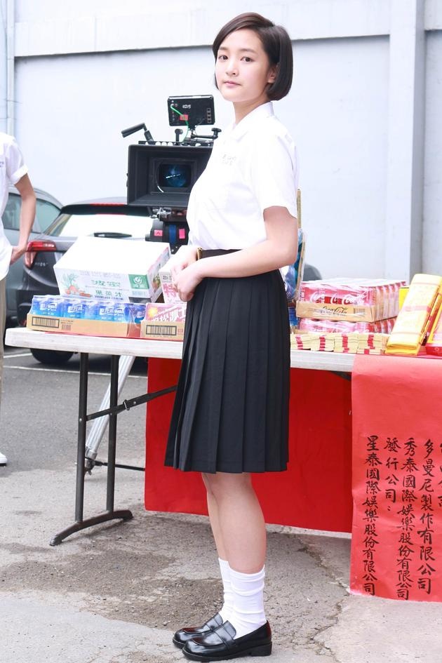 《斗鱼》电影版开镜毛弟挨拳 演大反派揣摩狠