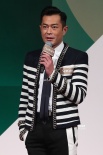 42届香港国际电影节开幕 大使古天乐现身引尖叫