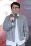 成龙自曝曾为小鲜肉说”假话” 新片定档大年初一