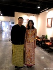 惠若琪大婚曬中式婚紗照 新郎新娘甜蜜親吻