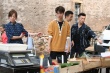 外媒报《中餐厅》逛街亲似家人 首迎嘉宾